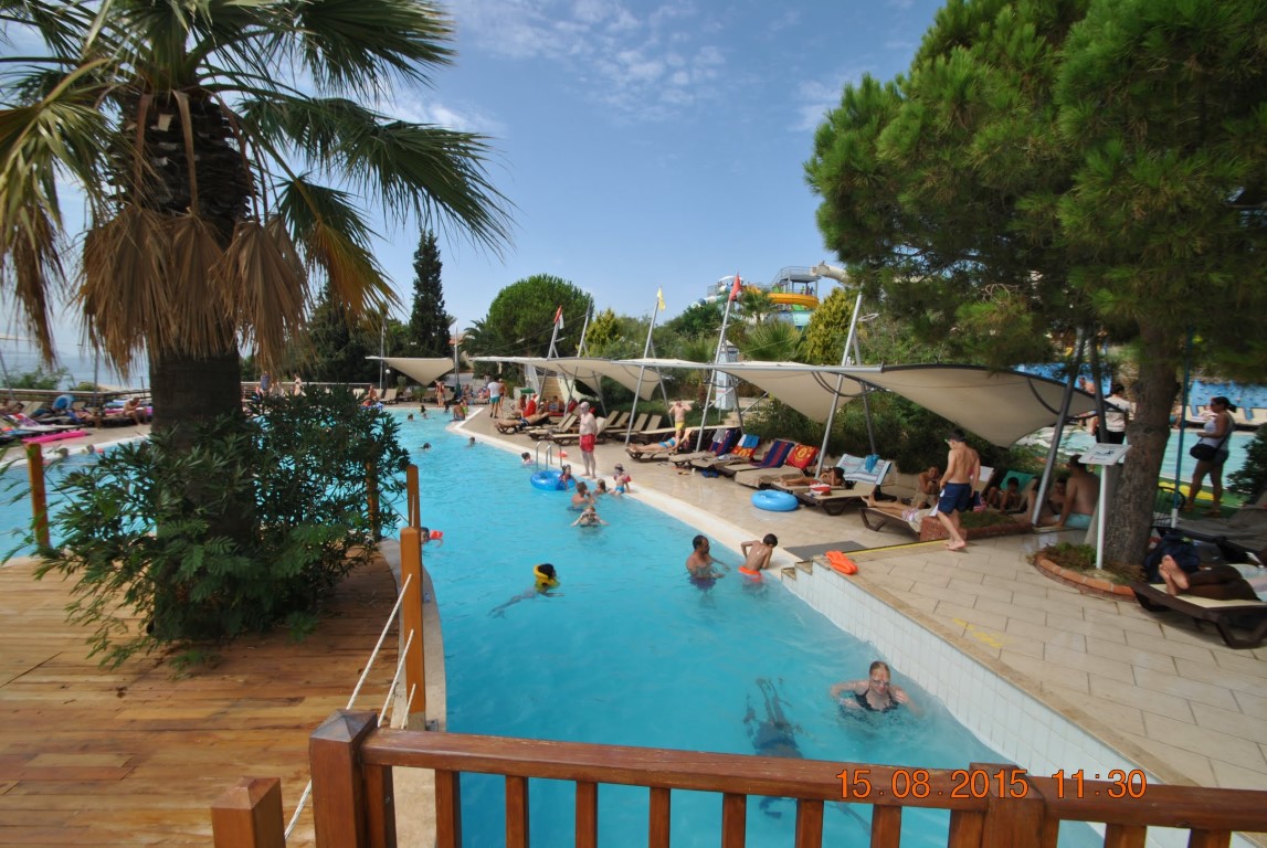 imagini hotel PINE BAY KUSADASI